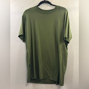 Men’s zyia active green short sleeve dri fit shirt size CL EUC